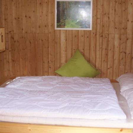 Отель Wakenitz-Camp Gross Sarau Экстерьер фото